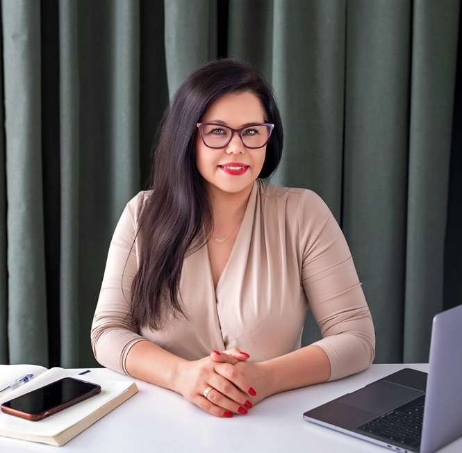 HR _ Małgorzata Smolik
